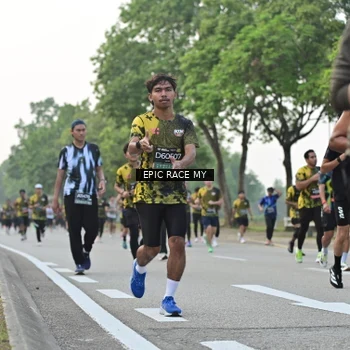 Runner Photo 6200580
