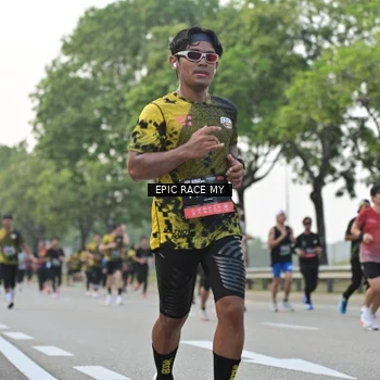 Runner Photo 6200610
