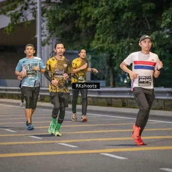 Runner Photo 6200618