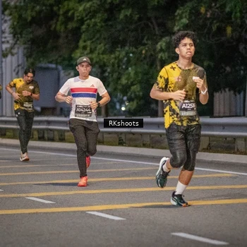 Runner Photo 6200627