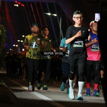 Runner Photo 6200633
