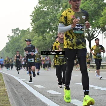 Runner Photo 6200651