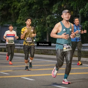 Runner Photo 6200665