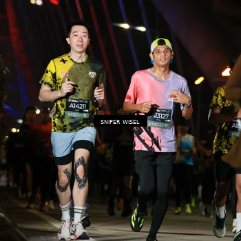 Runner Photo 6200674