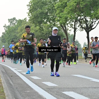 Runner Photo 6200690