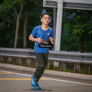 Runner Photo 6200718