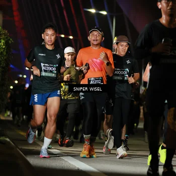 Runner Photo 6200727