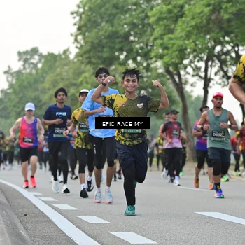 Runner Photo 6200747