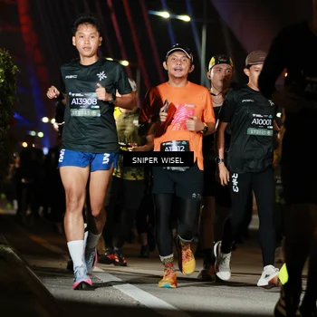 Runner Photo 6200766
