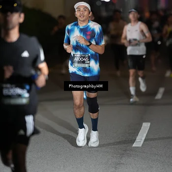 Runner Photo 6200774