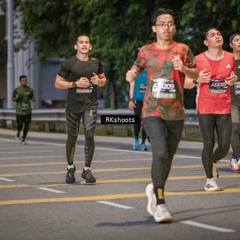 Runner Photo 6200778