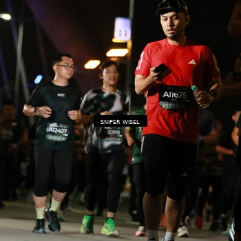Runner Photo 6200785