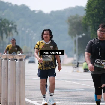 Runner Photo 6200816