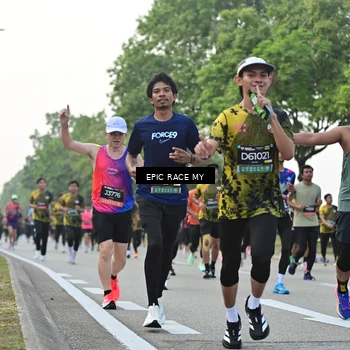 Runner Photo 6200818