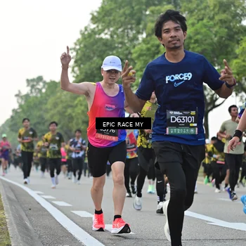 Runner Photo 6200838
