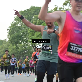 Runner Photo 6200866