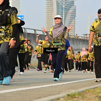 Runner Photo 6200869