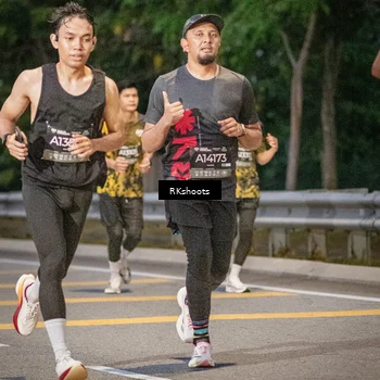 Runner Photo 6200880
