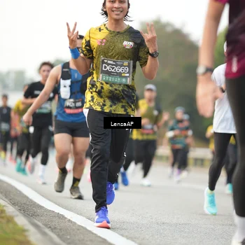 Runner Photo 6200896