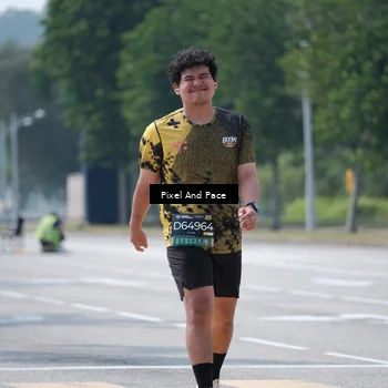 Runner Photo 6200903