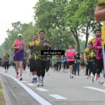 Runner Photo 6200936