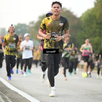 Runner Photo 6200940