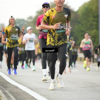 Runner Photo 6200942