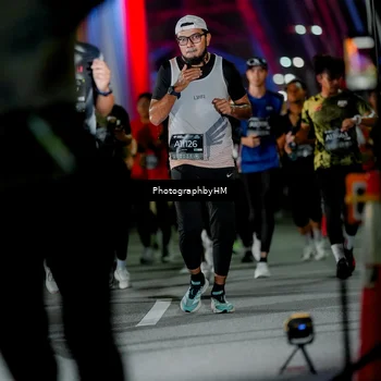 Runner Photo 6200945