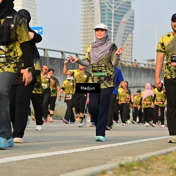Runner Photo 6200950