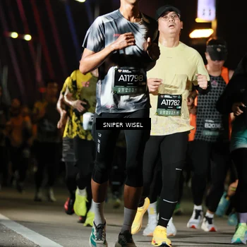 Runner Photo 6200979