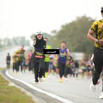 Runner Photo 6201056