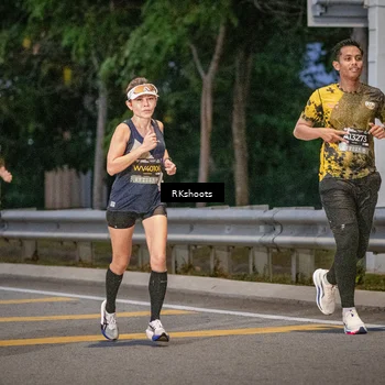 Runner Photo 6201063