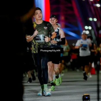 Runner Photo 6201075