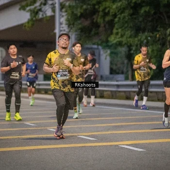Runner Photo 6201091