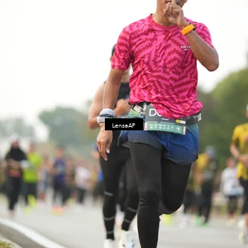 Runner Photo 6201096