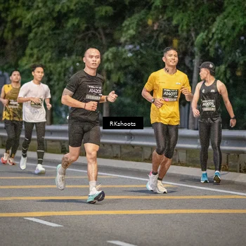 Runner Photo 6201146