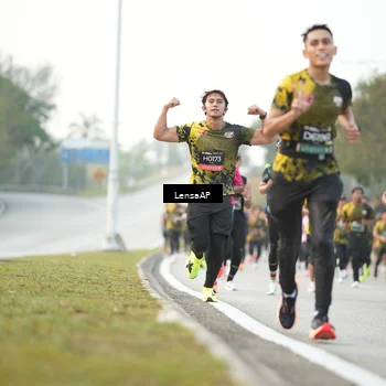 Runner Photo 6201152