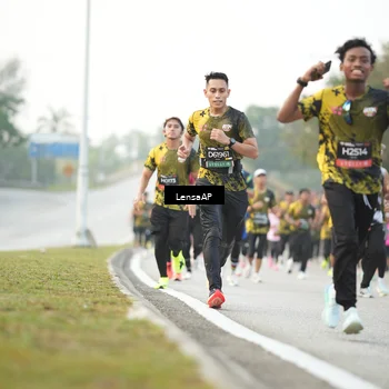 Runner Photo 6201155