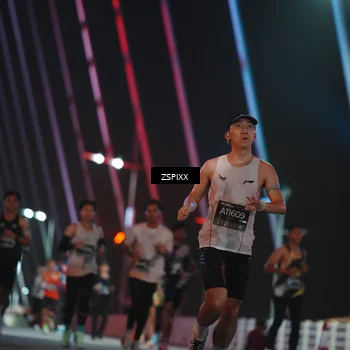 Runner Photo 6201162