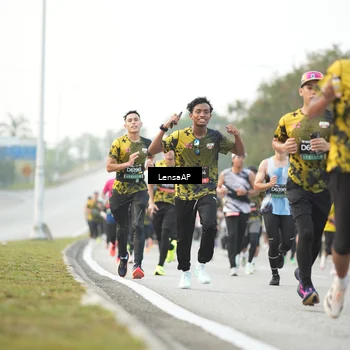 Runner Photo 6201175