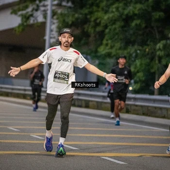 Runner Photo 6201176