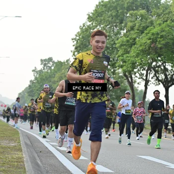 Runner Photo 6201185