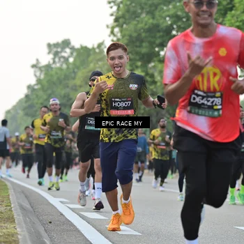 Runner Photo 6201190