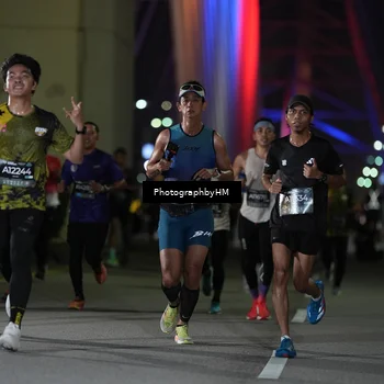 Runner Photo 6201198