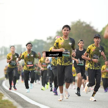 Runner Photo 6201205