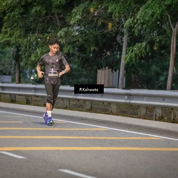 Runner Photo 6201211