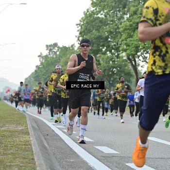 Runner Photo 6201228
