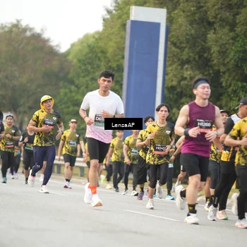 Runner Photo 6201237