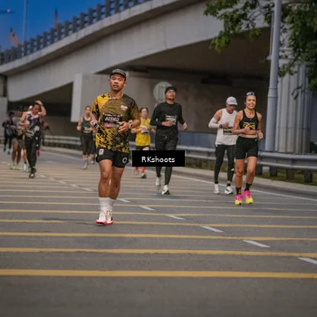 Runner Photo 6201246