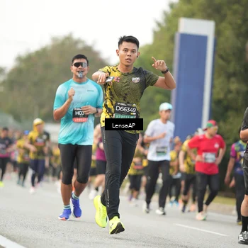 Runner Photo 6201270